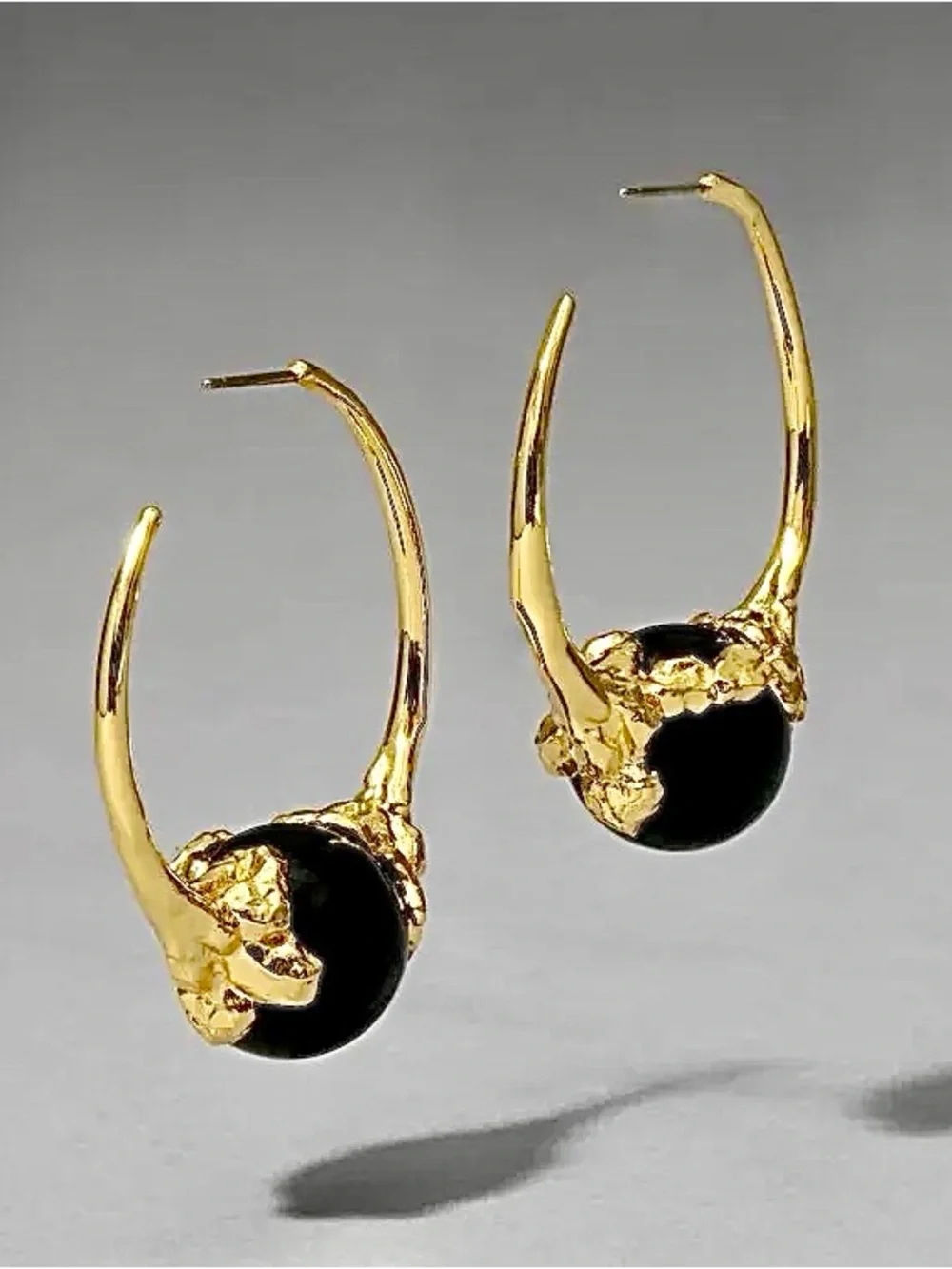 Alexis Bittar Brut Gold Capped Black Agate Hoop Earrings - Picture 4 of 5